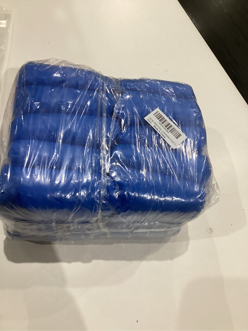 Condition photo showing Good Condition for Yzurbu 200pcs Disposable Shoe Covers, Thickened Waterproof and Dustproof Bootie Covers, Fits Up to US Men's Size 11 and Women's Size 13
