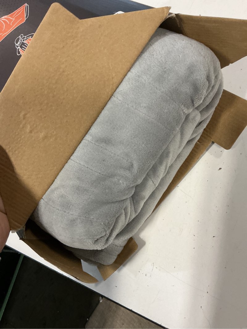 Condition photo showing Good Condition for electric heated throw blanket 50"x60" – 5 heat levels, 2-10h auto-off timer, overheat protection, etl & fcc certified, flannel sherpa heated blanket, machine washable, energy-saving smart heat