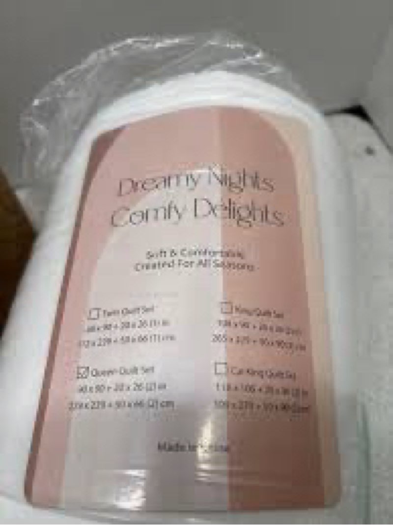 Dreamy nights, comfy delight, king , quilt 