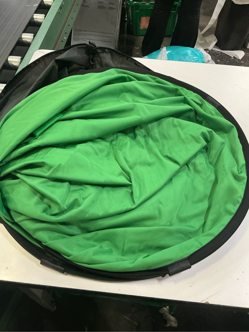 Condition photo showing Good Condition for Blue Screen Green Screen Backdrop Double Sided Collapsible Green Screen with Carrying Bag,Portable Pop Up Green Screen Background for Streaming Webcam (Blue Green Screen, 39.4 * 59.1")