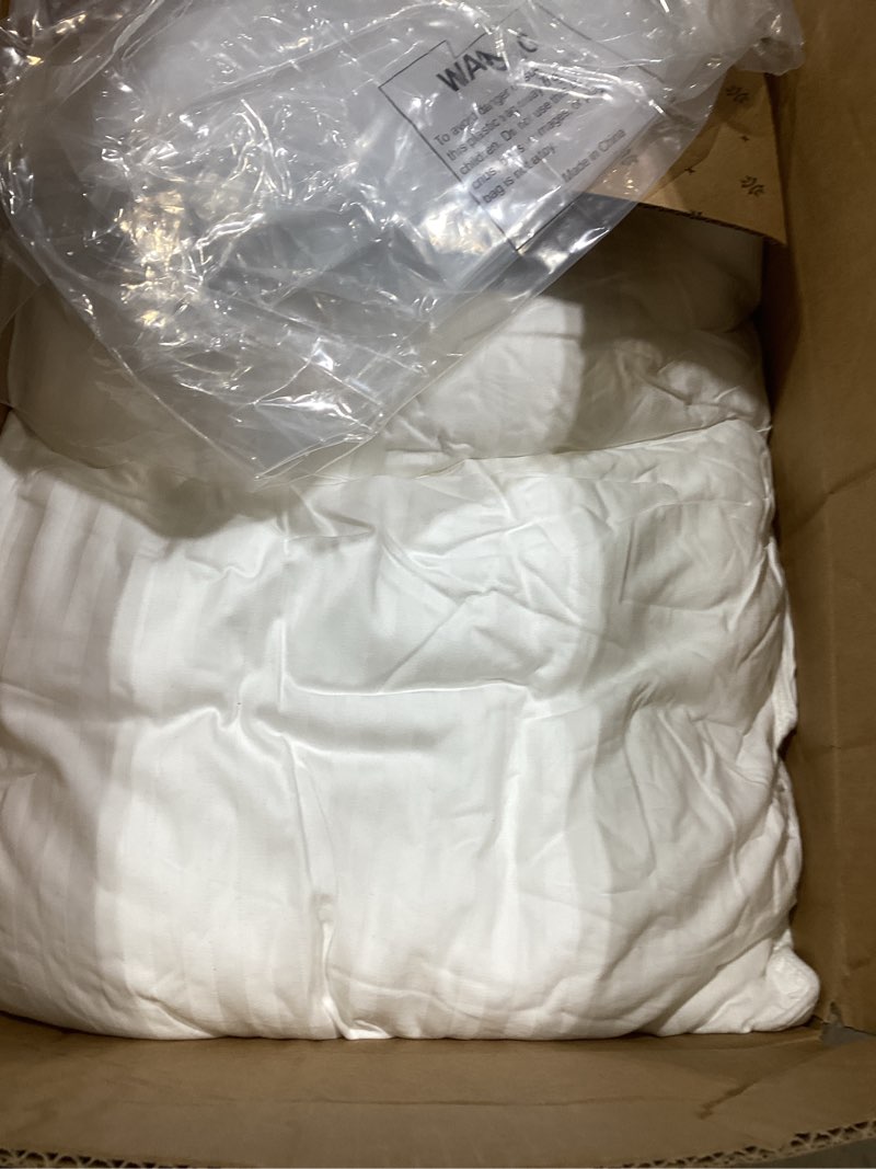 Condition photo showing Good Condition for Beckham Hotel Collection Bed Pillows Standard/Queen Size Set of 2 - Original Soft Down Alternative Pillow for Sleeping - Soft Support for Back, Stomach or Side Sleepers