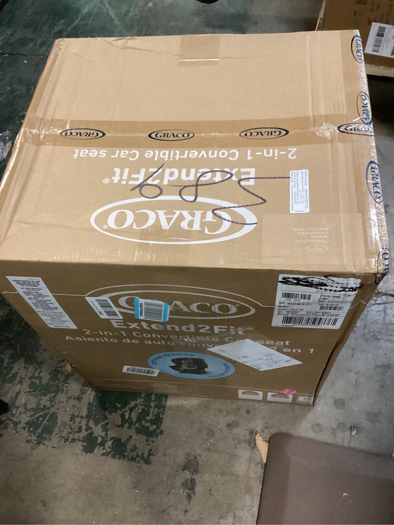 Condition photo showing New/Like New for Graco Extend2Fit Convertible Baby Car Seat, Rear and Forward Facing, Adjustable Extension Panel for Extra Legroom, Gotham 2-in-1 Gotham 2.0