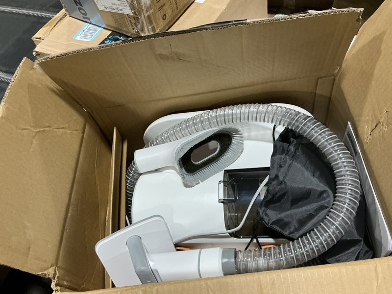 Condition photo showing Good Condition for airrobo dog grooming vacuum kit,12000pa strong pet vacuum for shedding,grooming hai,quiet,pg100,2l large capacity white