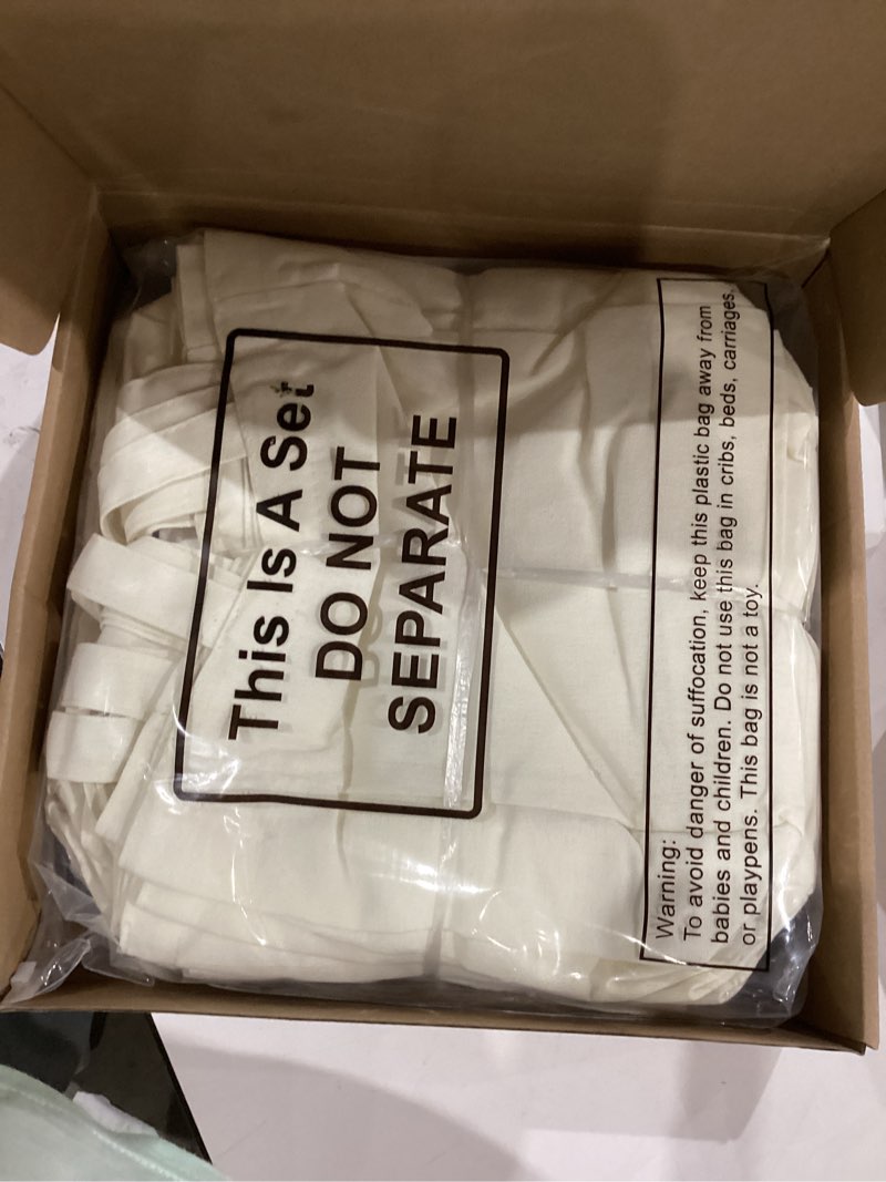 Condition photo showing Good Condition for Amylove 24 Pcs Mini Tote Bag Sublimation Blank Canvas Tote Reusable Grocery Bags DIY Sack for Party Event Candy(8 x 10 x 4 Inch,Natural Color) 8 x 10 x 4 Inch Natural Color