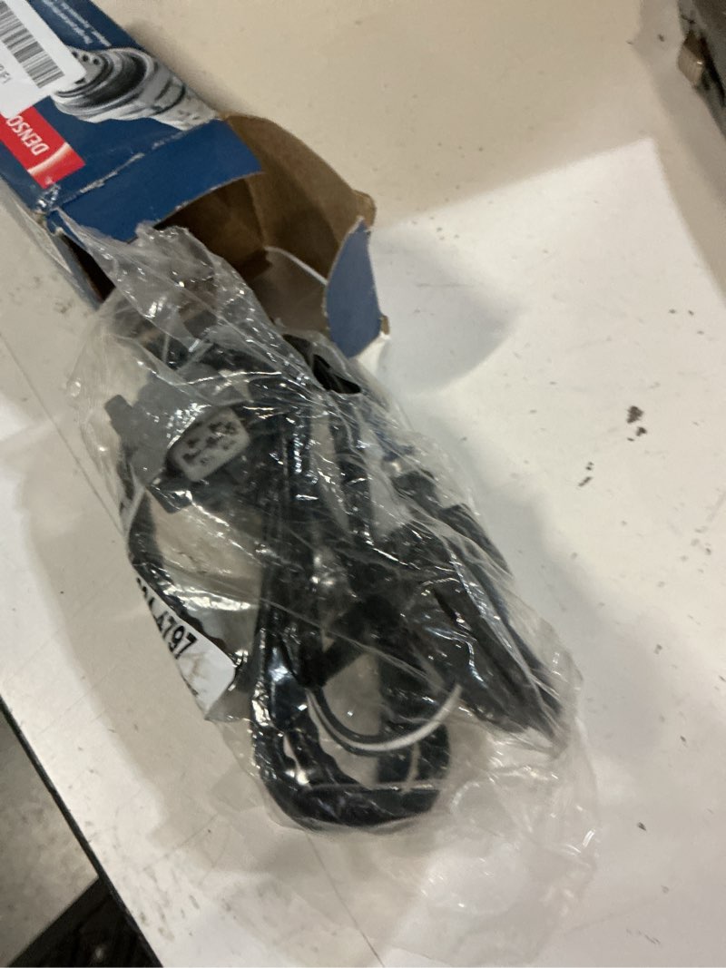 Condition photo showing New/Like New for denso oxygen (o2) sensor - 234-4797 (fits 2004-2008 acura tsx and 2003-2007 honda accord vehicles)