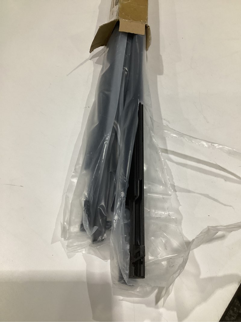 Condition photo showing Good Condition for 4pcs weatherstrip,window moulding trim seal belt compatible with toyota rav4 2006 2007 2008 replace# 75720-42030 75720-42030 75720-42030 75720-42030 compatible with 2006-2008 toyota rav4