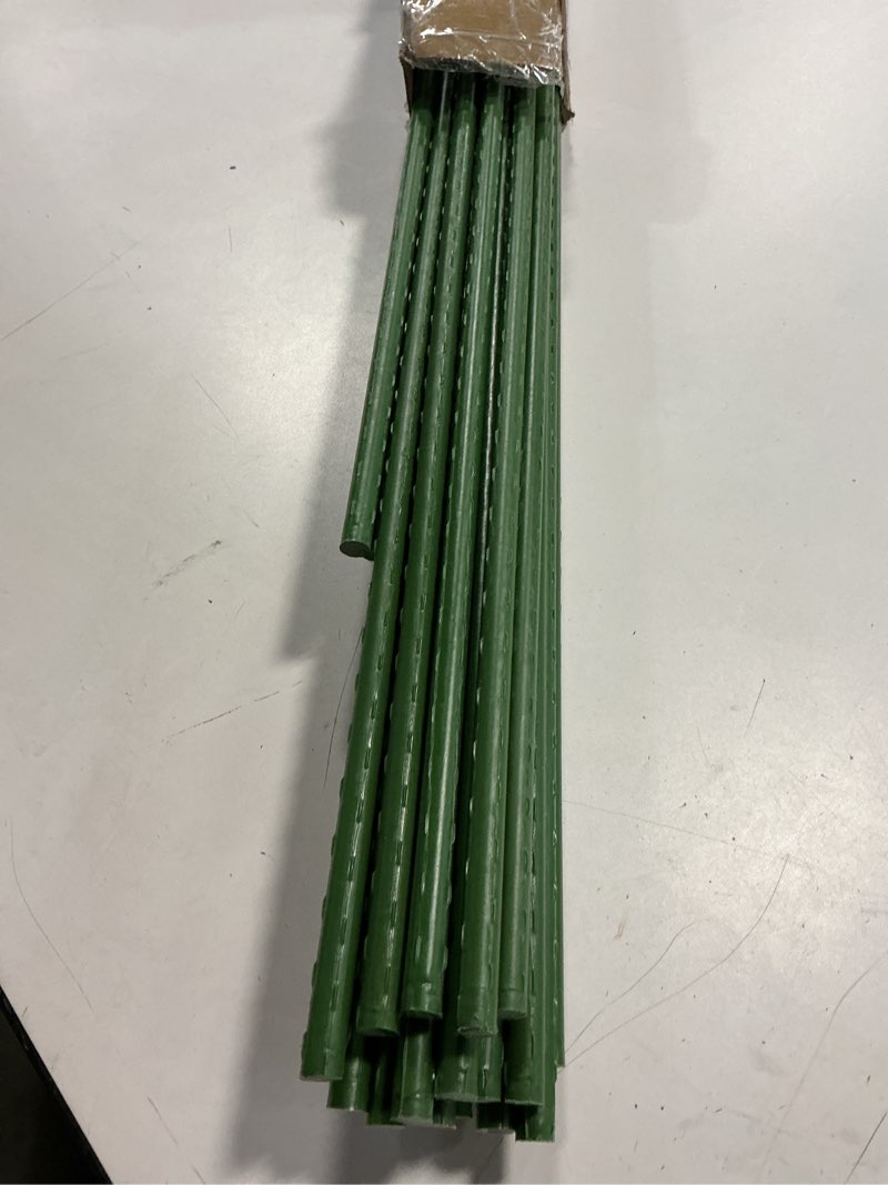 Condition photo showing Good Condition for sturdy metal garden stakes 5 ft plastic coated steel plant sticks for tomatoes,trees,cucumber,fences,beans,pack of 25 11mm-5 feet-25 pack