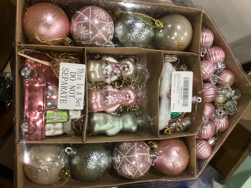 Canlierr 70 Pcs Christmas Ball Ornaments Assorted Shatterproof Hanging Decor for Christmas Tree Deco