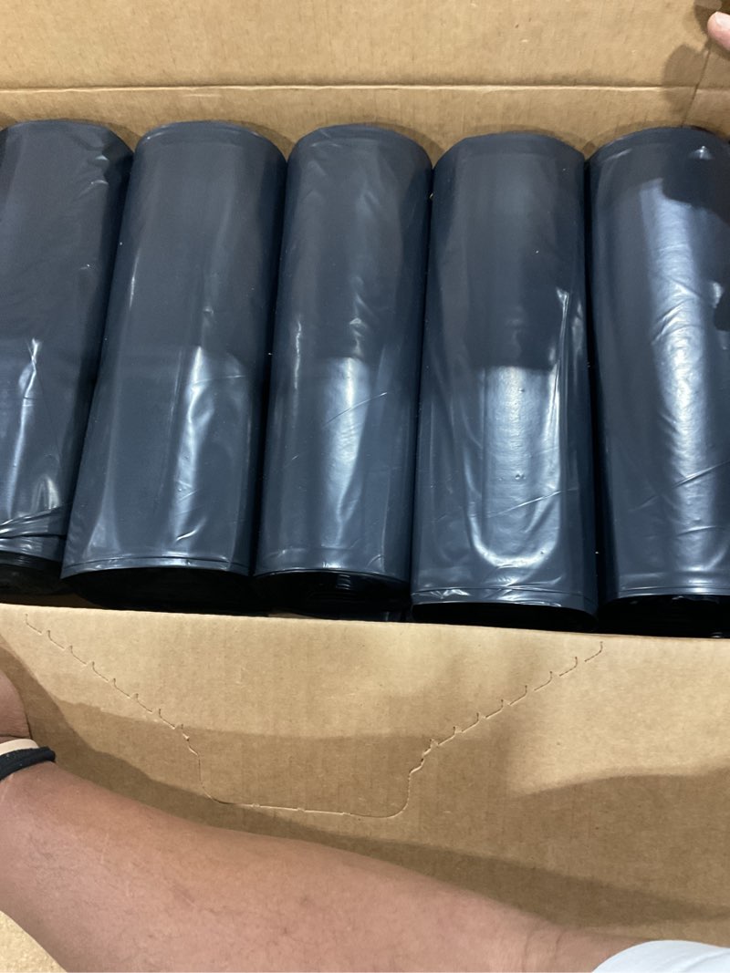 Condition photo showing New/Like New for 56 gallon can liner, 43" x 47" x 1.5 mil, black, 5 rolls of 20 liners | 100/case
