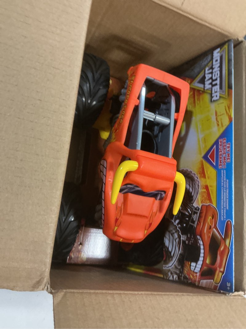 Condition photo showing Good Condition for monster jam, official el toro loco rev ‘n roar 1:15 scale monster truck, kids toys for boys & girls ages 3 and up