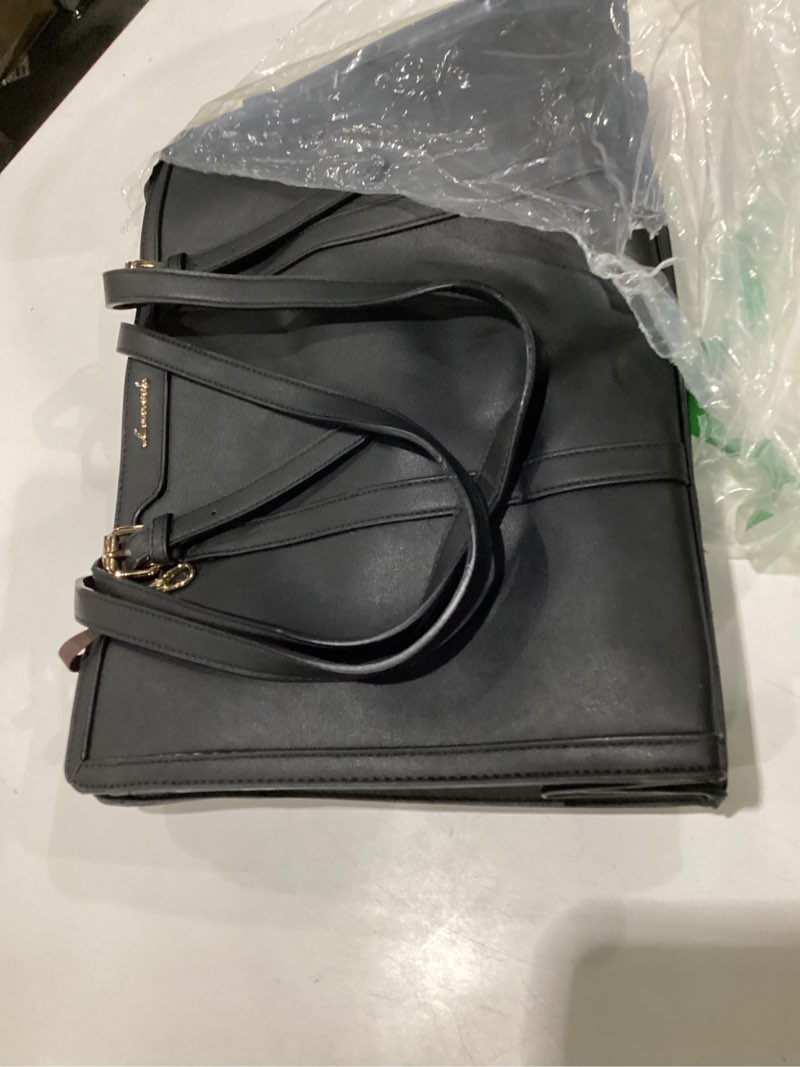 Condition photo showing Good Condition for lovevook black purse