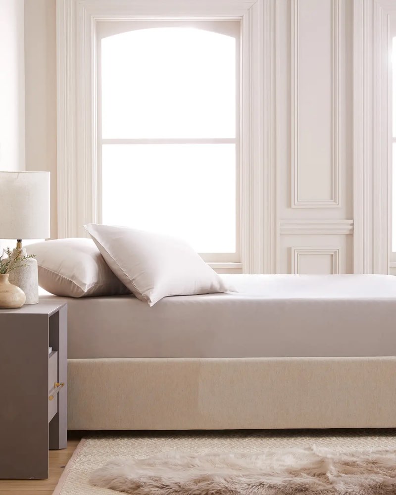 bamboo fitted sheet set color: sand size: king