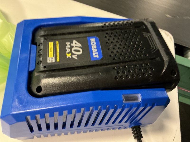 Condition photo showing Good Condition for kobalt 40 -volt, battery charger