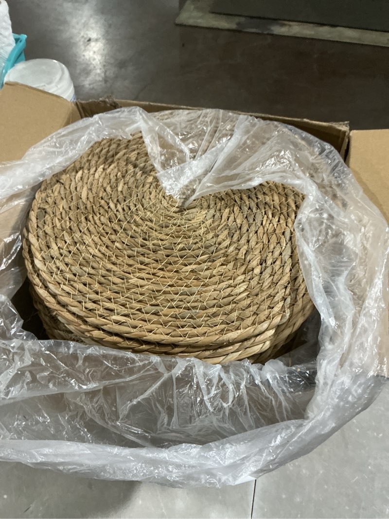 Condition photo showing Good Condition for elcoho 40 pieces round woven placemats 12 inch boho rattan placemats farmhouse braided place mats woven plate chargers rustic wicker table mats for dining table 40 12 inch