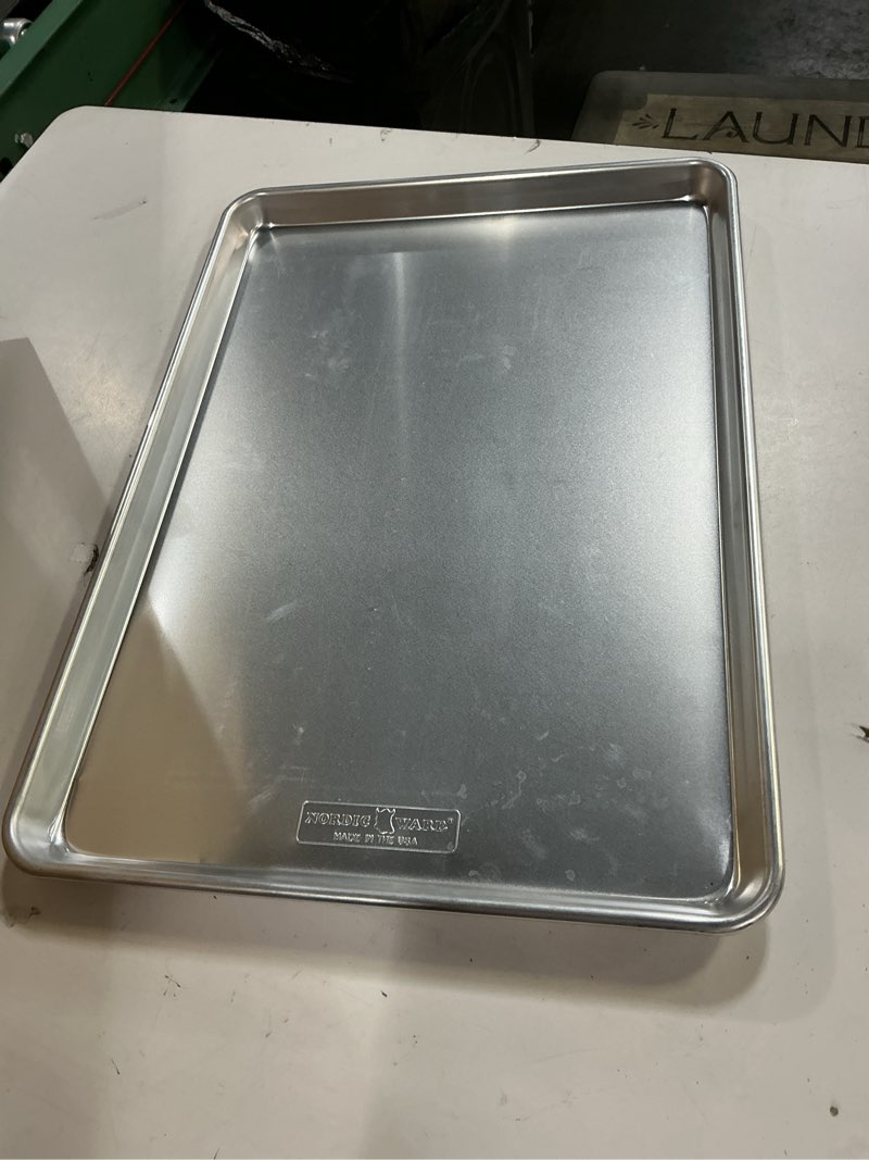 Condition photo showing Good Condition for nordic ware extra large baking sheet, 21 x 15 inches, xl big sheet pan natural uncoated aluminum, reinforced steel rim prevents warping, 1pk big sheet