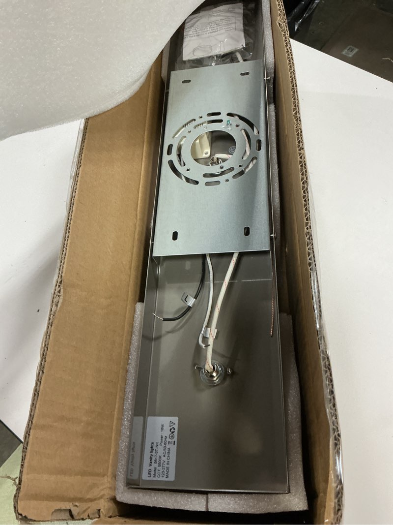 Condition photo showing Good Condition for 3-Light Bathroom Vanity Light, Brushed Nickel Bathroom Light Fixtures Over Mirror, LED Vanity Lights with 360°Rotating Lamp Head(24in) Nickel-Dimmable 3-Light,24Inch