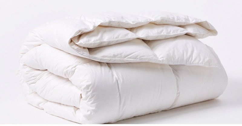 90”x90” white comforter 64% duck waterfowl fathers fibers 36% duck waterfowl feathers 