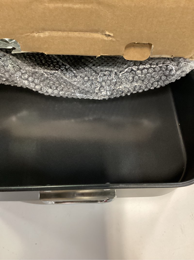 Condition photo showing Good Condition for mobzio lasagna pan deep, baking pan for oven, 16x12x3 inch baking dishes for oven, roasting pan brownie pan with handles, rectangle cake pans sets for baking, deep baking pan, nonstick bakeware set black