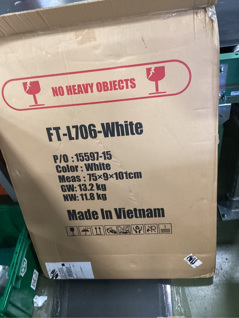 https://lotting-media.assets.bidfta.com/lotting_915cf70d-797b-40e7-b167-64aee350ea45
