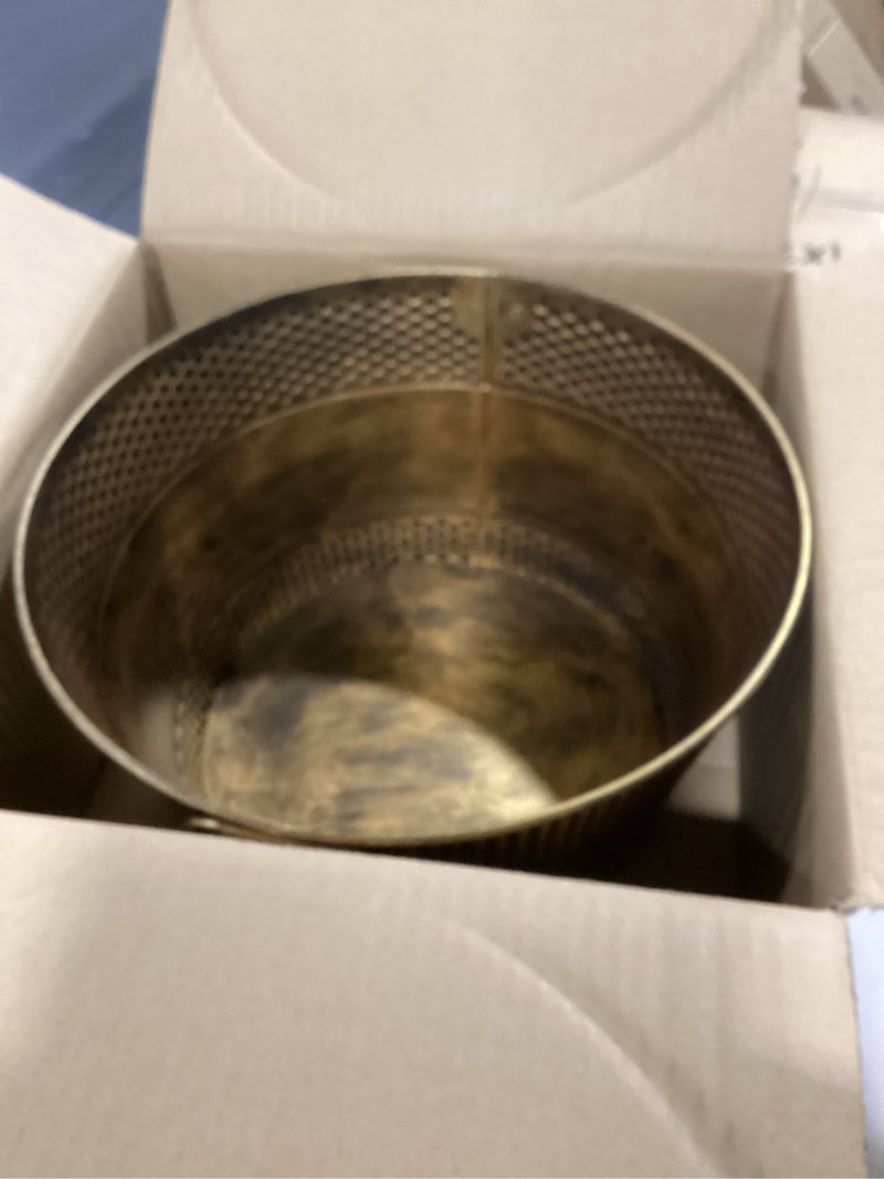 Condition photo showing Good Condition for metal ice bucket galvanized beverage tub,drink buckets large cooler for wine beer champagne cocktails for catering, bars, parties, outdoor events(copper-1pc)