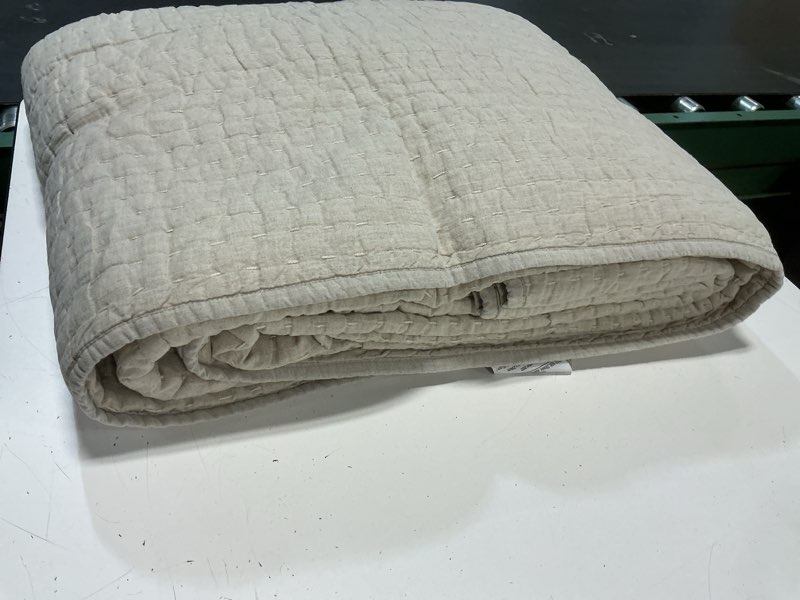 Condition photo showing Good Condition for quince, european linen cotton stitch quilt naturl king