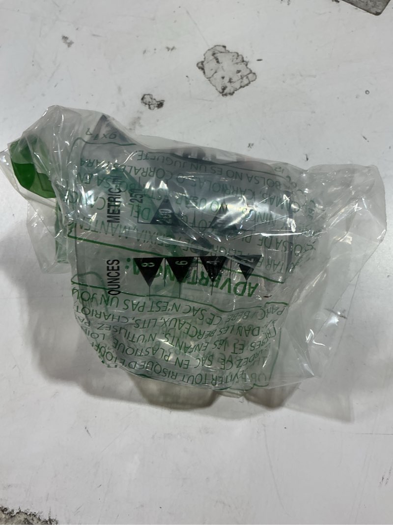 Condition photo showing New/Like New for chef craft select plastic measuring cup, 1 cup capacity, clear 1 cup measuring cup