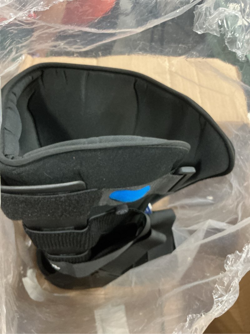 Condition photo showing New/Like New for united ortho air cam walker fracture boot, medium, black medium (pack of 1) black
