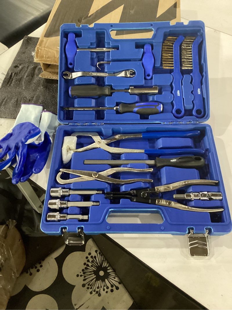Condition photo showing Good Condition for orion motor tech drum brake tool kit, 15pc. master drum & disc brake tool kit with brake spring pliers, brake caliper brushes & drum brake spring tool, brake caliper socket set for bolt removal