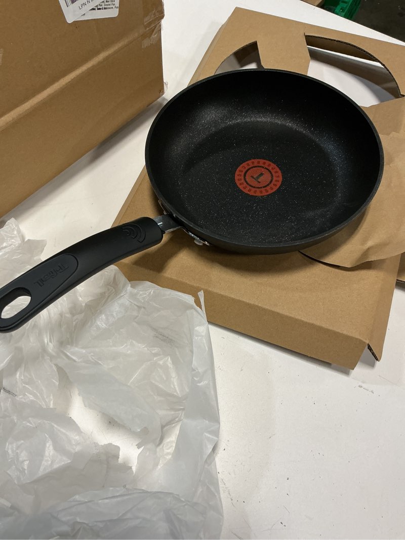 Condition photo showing item condition for T-fal C4610263 Titanium Advanced Nonstick Thermo-Spot Heat Indicator Dishwasher Safe Cookware Fry Pan, 8-Inch, Black