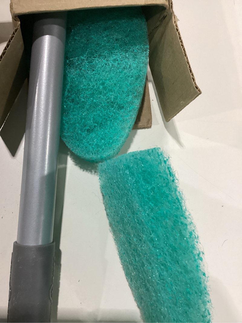 Scotch-Brite Extendable Tub & Tile Scrubber Kit, Includes 1 Handle and 3 Non-Scratch Scrubber Pads