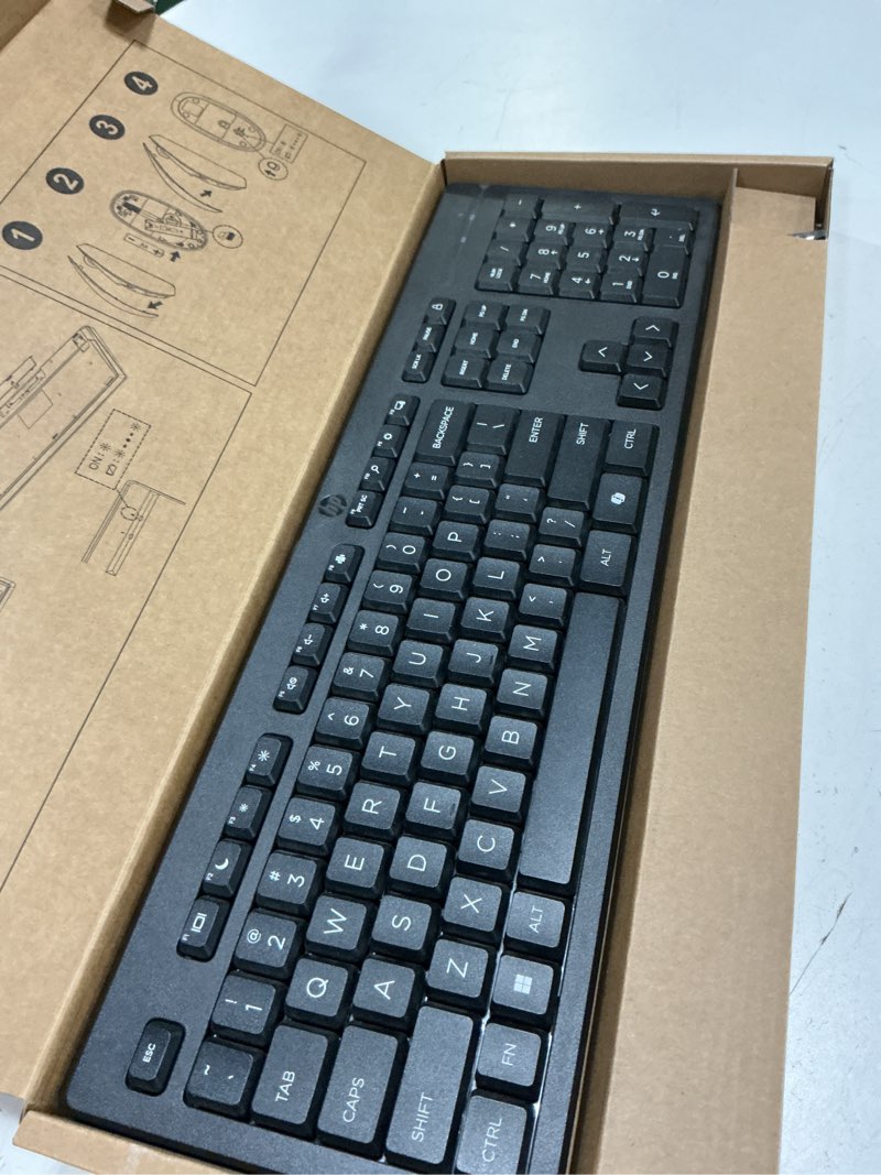 Condition photo showing Good Condition for hp 230 wireless keyboard