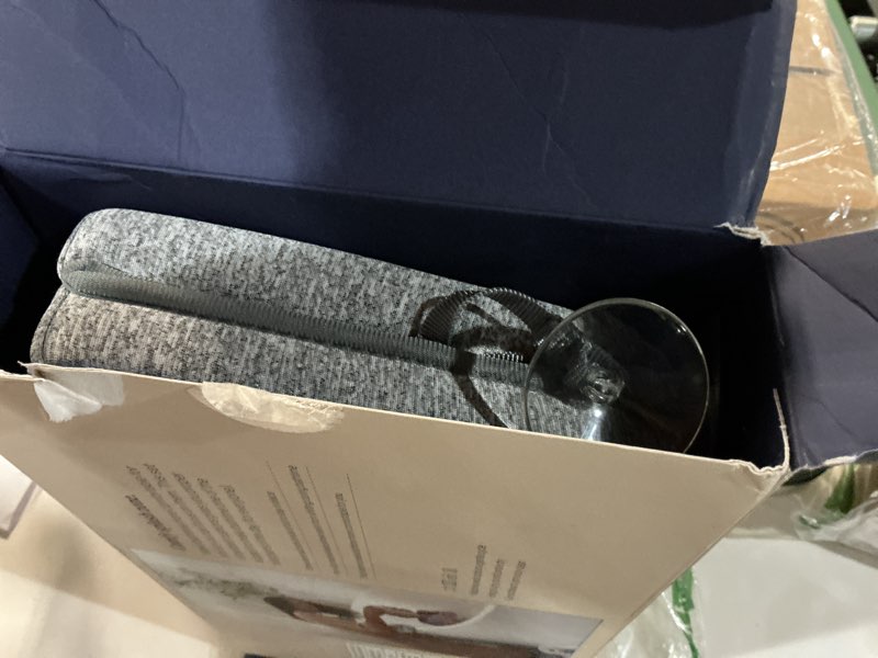 Condition photo showing Good Condition for lalo knee & elbow saver - foldable padded cushions for bathtime, quick-dry, suction cups for stabili