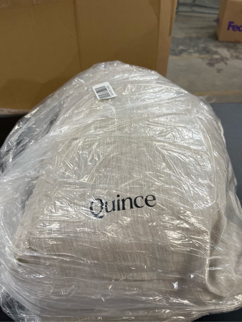 Condition photo showing Good Condition for european linen chambray duvet cover set, king, natural chambray