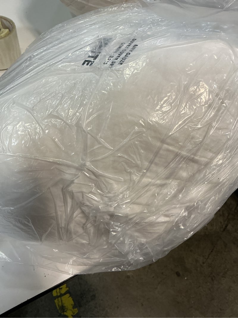 Condition photo showing Good Condition for organic cotton gauze duvet cover set, full/queen, white