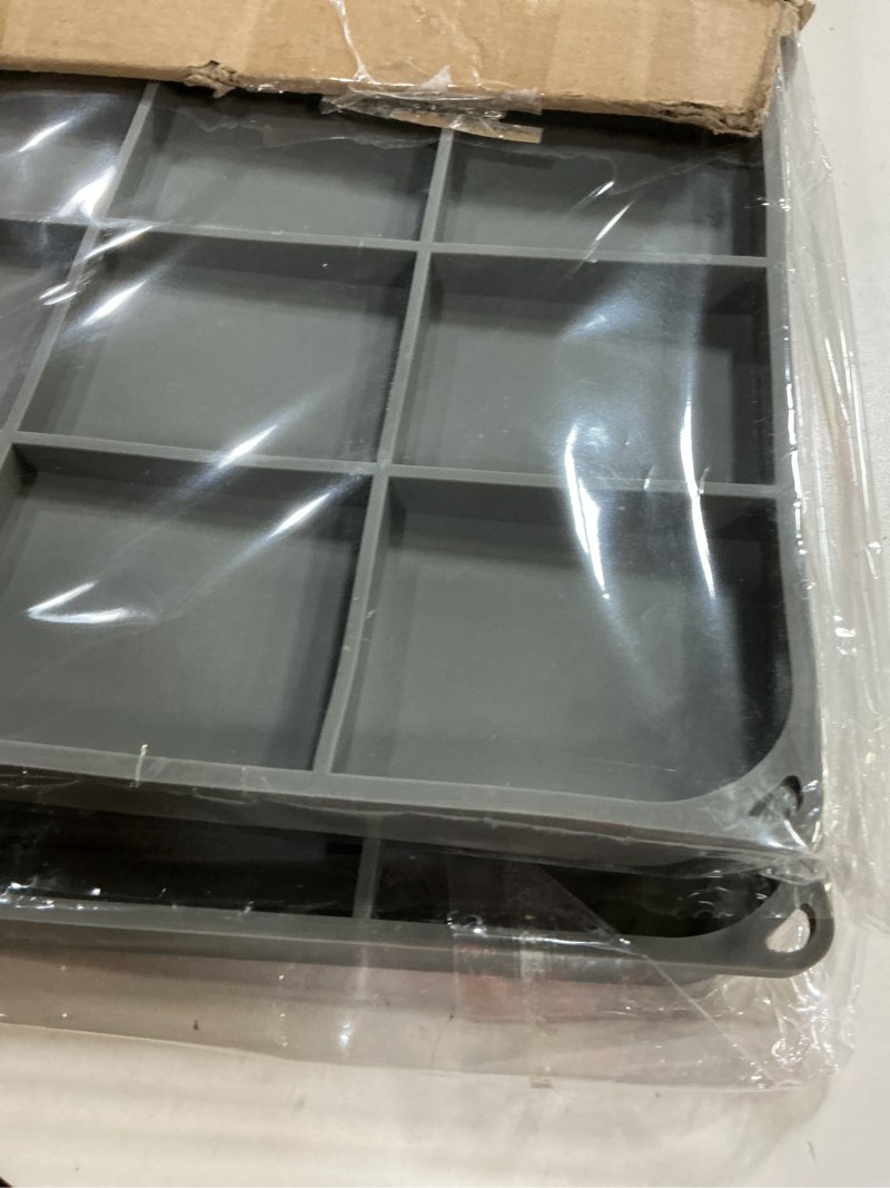Condition photo showing Good Condition for tiknik silicone dish drying mat, stone drying mat for kitchen counter with built-in drain, non-slip drain pad with built-in drain, heat resistant stone drying mat, hangable, grey-2pcs, 20" x 15" 20" x 15" grey-2pcs
