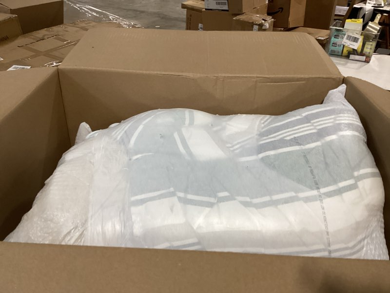 Condition photo showing As Is for nautica - king comforter set, woven cotton bedding with matching shams, medium-weight for all seasons, oeko-tex certified (prospect harbor green) king prospect harbor green