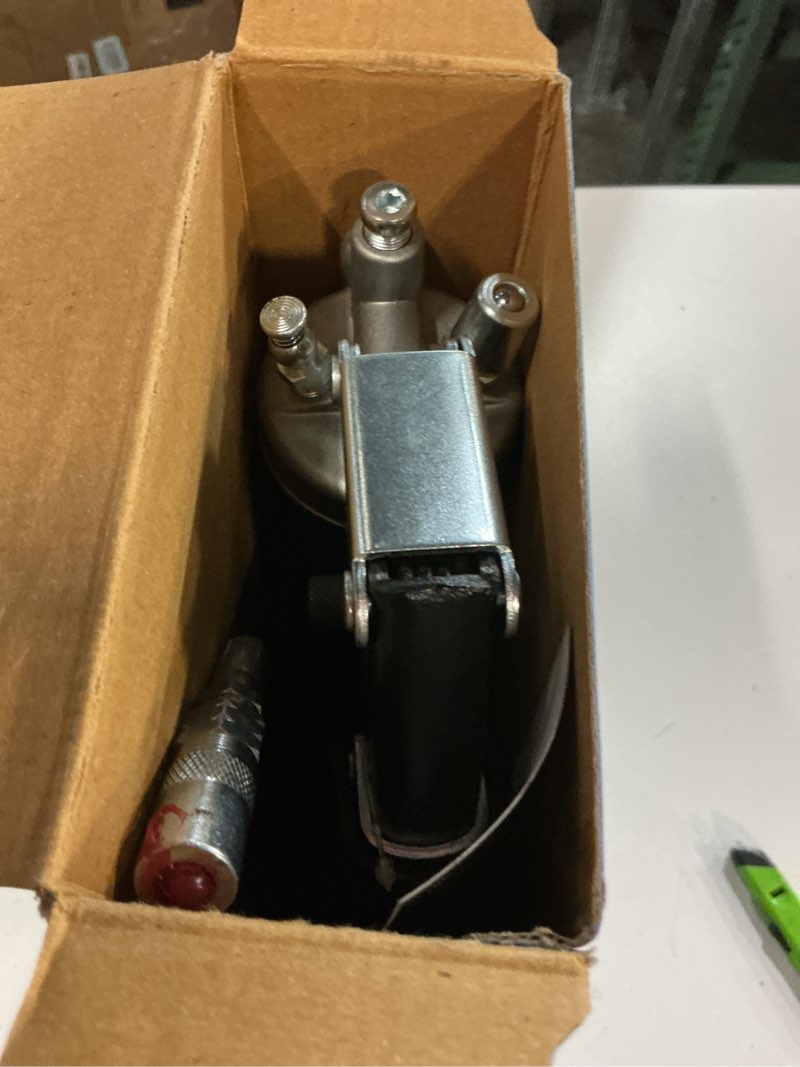 Condition photo showing Good Condition for kobalt lever manual grease guns 18-in