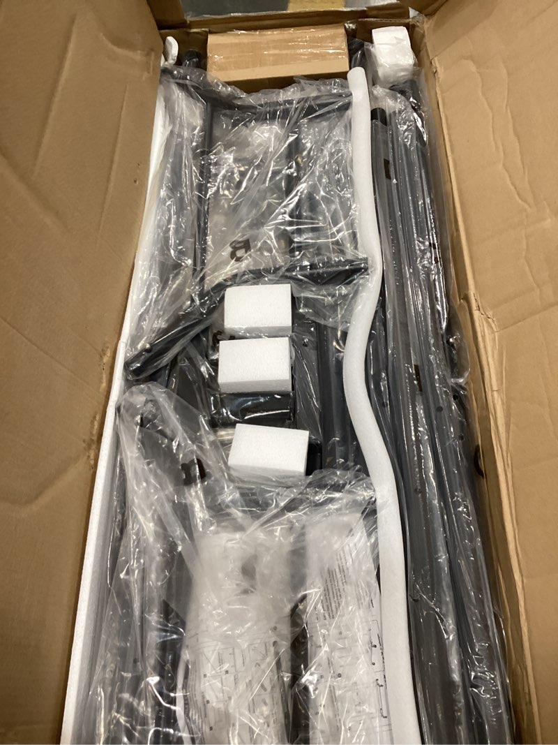 Condition photo showing Good Condition for luxspire heavy duty clothes rack