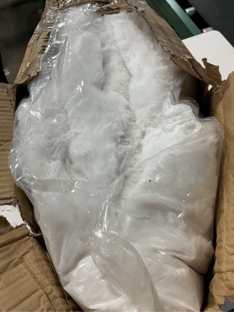 Condition photo showing Good Condition for orinova white faux fur rug 5x8 rugs for living room shag washable area rug fuzzy rugs for bedroom girl room decor rectangle rug