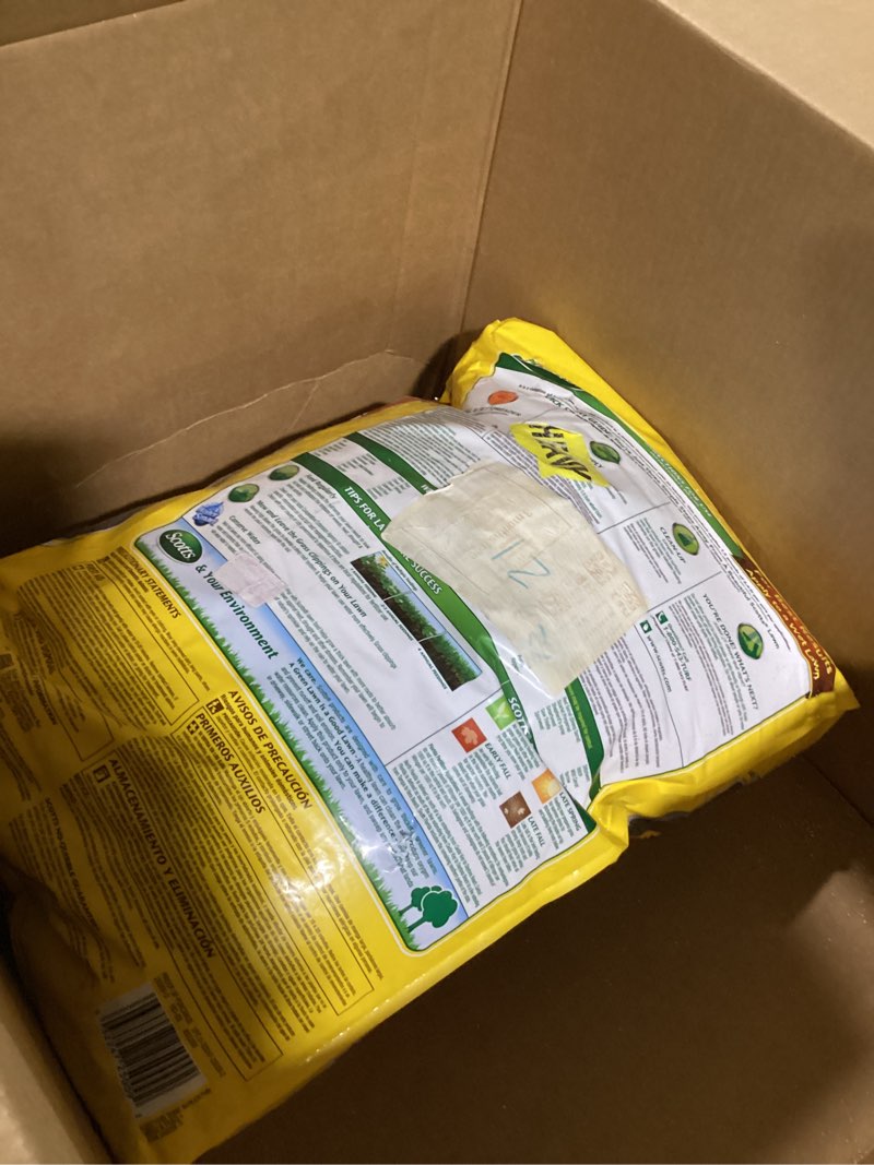 Condition photo showing Good Condition for scotts turf builder weed & feed3, weed killer plus lawn fertilizer, controls dandelion and clover, 15,000 sq. ft., 42.87 lbs.