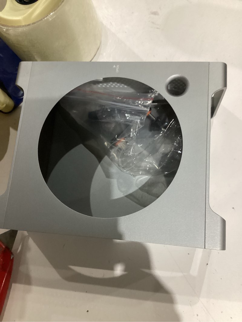 Condition photo showing Good Condition for mac mini m4/m4 pro dock with nvme ssd enclosure, 9-1 workstation for mac mini m4/m4 pro,docking station with hdmi 4k60hz,2*usb-a 10g,1*usb 2.0,1*pd 100w,sd/tf4.0,support ssd b+m m-key