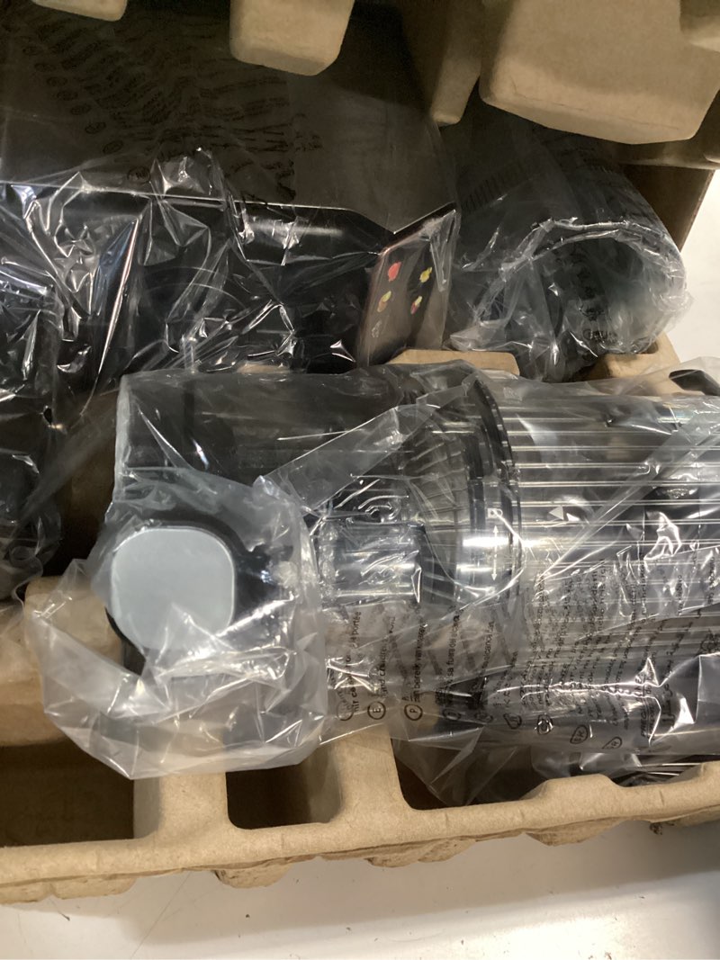 Condition photo showing Good Condition for whall pro slow juicer zm1903m