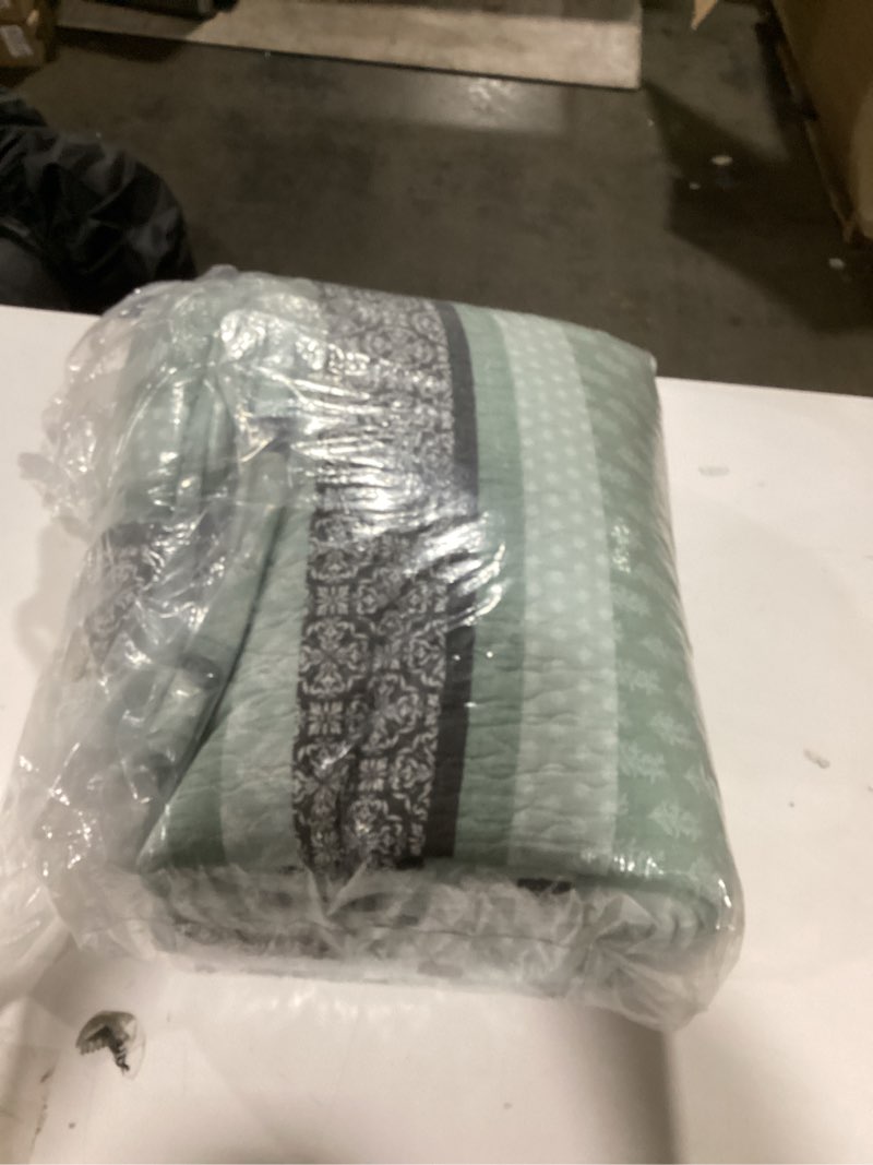 Condition photo showing Good Condition for Homzard Quilt King Size - Cotton King Size Comforter,Beige Grey Plaid Bedding Set,Striped Bedspread Set(106 * 98 Inches),3 Piece 02-3 Cream/Grey King (106"x98")