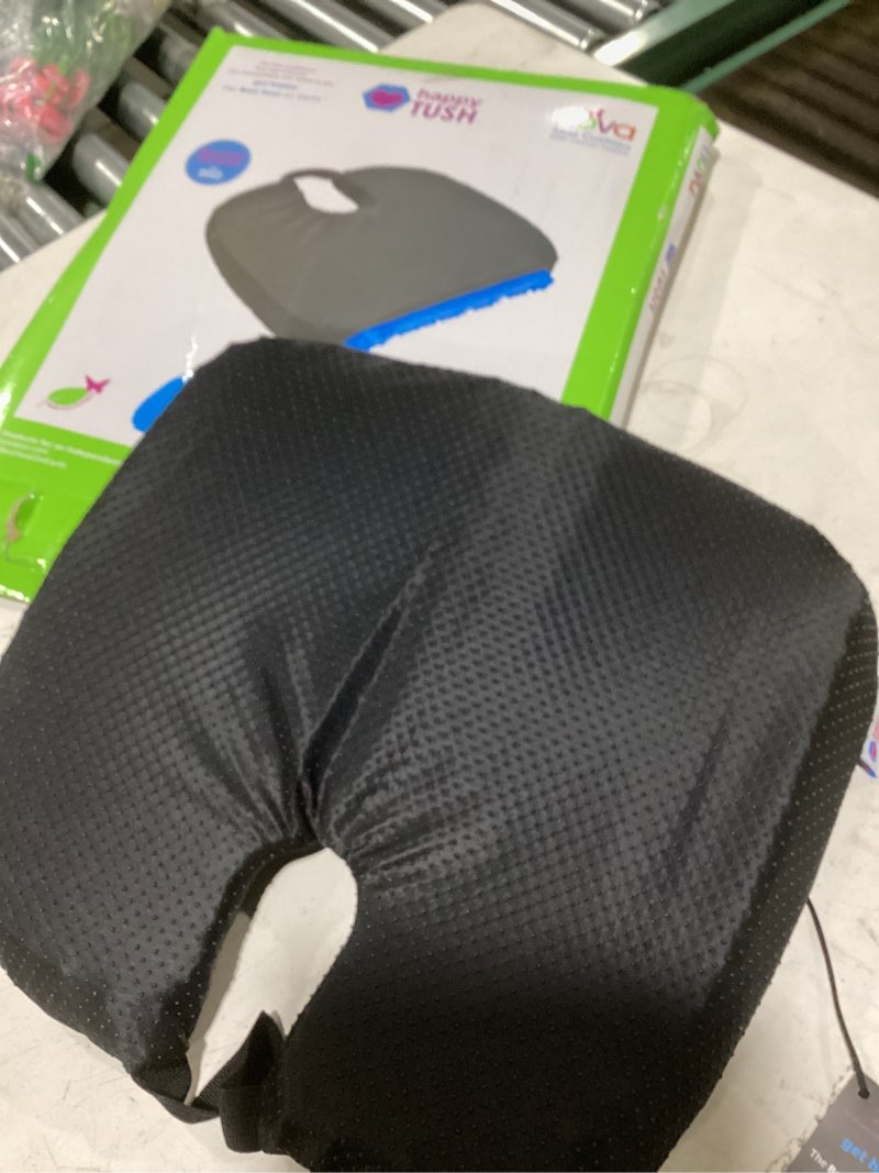 Condition photo showing Good Condition for nova 2” cooling gel seat cushion with coccyx cutout – double layer honeycomb design for tailbone & pressure relief, breathable non-slip chair pad with handle for office, car & wheelchair