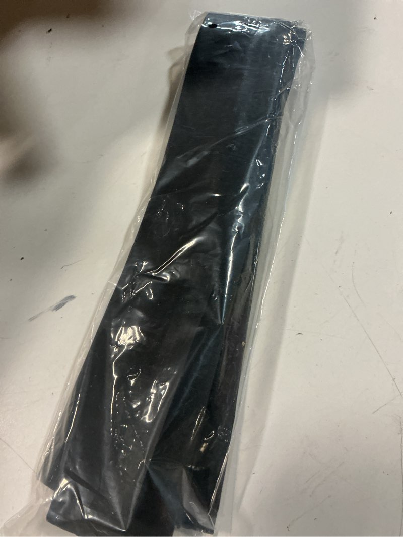 Condition photo showing Good Condition for linda’s essentials silicone stove gap covers (2 pack), heat resistant oven gap filler seals gaps between stovetop and counter, easy to clean stove gap guard (25 inches, black) 25 inches black