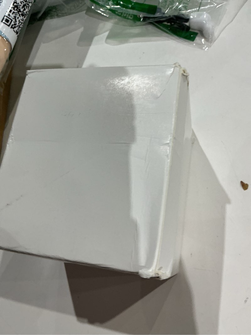 Condition photo showing Good Condition for SUPVAN T50M Series Label Maker Tape, 8 Rolls 1.96'' × 3.14'' (50mm × 80mm) 100 Labels/Roll Genuine Laminated Thermal Label Tape, Waterproof Oilproof Highly Adhesive Auto Detect Labels, Black on White 2" x 3-1/8" 8 Packs