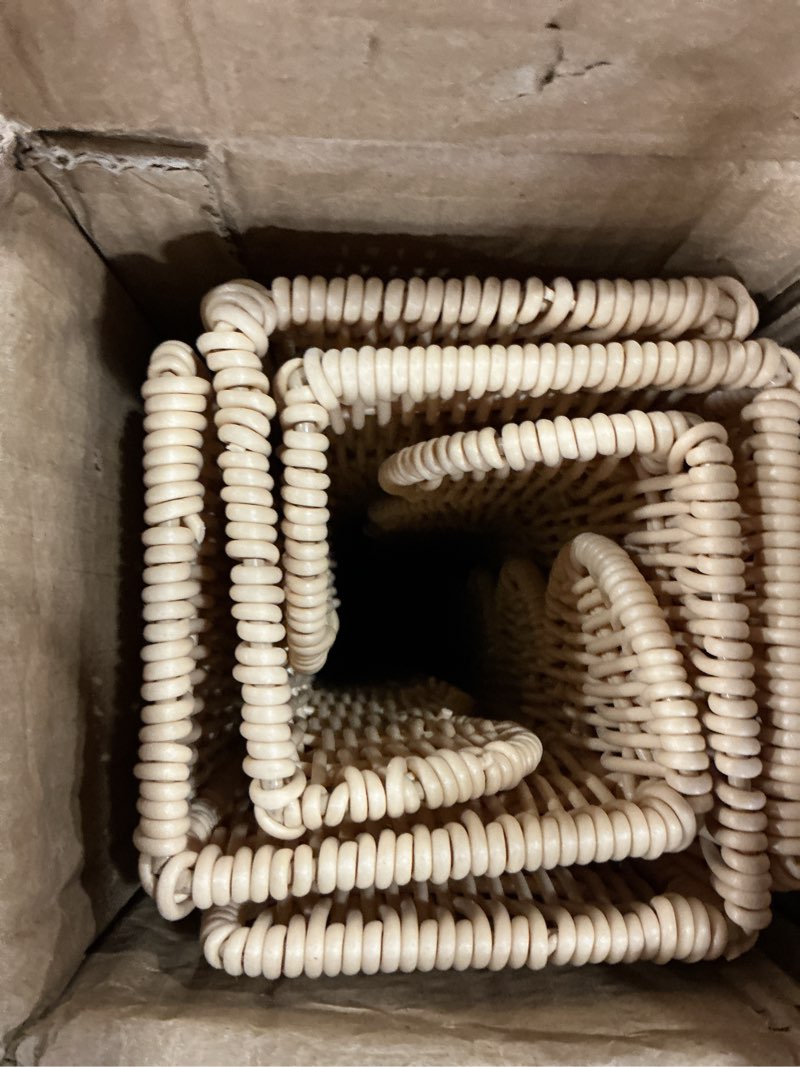 Condition photo showing New/Like New for Pinkunn 4 Pcs Nursery Book Shelves 35.4 Inch Rattan Scalloped Floating Bookshelves Wicker Boho Book Shelf for Wall Mounted Decor Nursery Rooms Hanging 35.4 Inch Nice