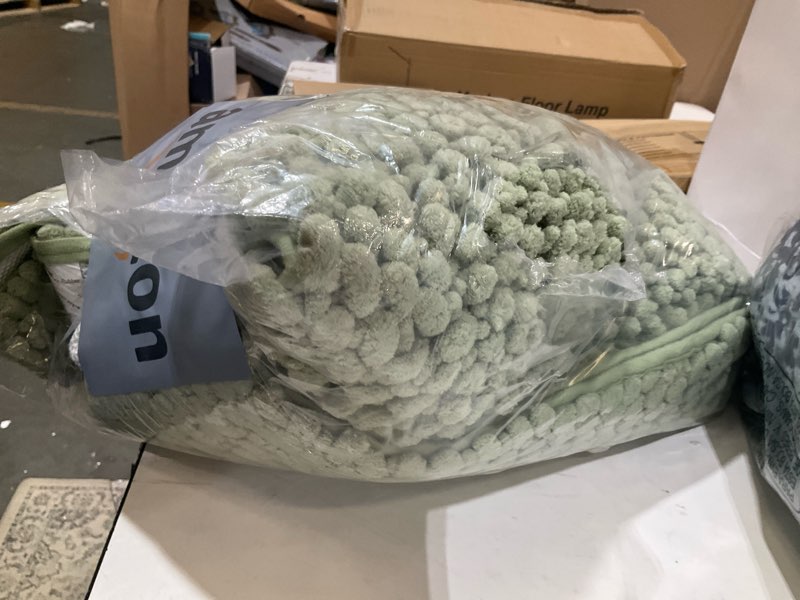 Condition photo showing Good Condition for olanly thick large bathroom rugs 40x32, extra soft absorbent chenille bath rugs, rubber backing, mac