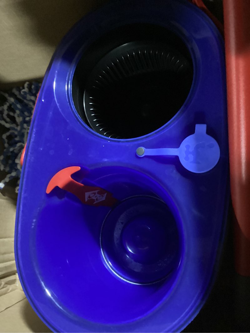 O-Cedar EasyWring RinseClean Microfiber Spin Mop & Bucket Floor Cleaning System with 2 Extra Refills with Citrus Pac (Variety Pack)