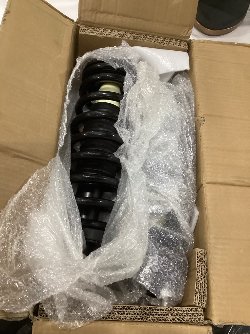 Condition photo showing New/Like New for front struts shock absorbers coil spring assembly fit for chevy trailblazer gmc envoy 2002-2009, for trailblazer ext 2002-2006, for buick rainier 2004-2007 replacement 171341 (set of 2) 2x front struts 02-09 trailblazer/02-06 trailblazer ext